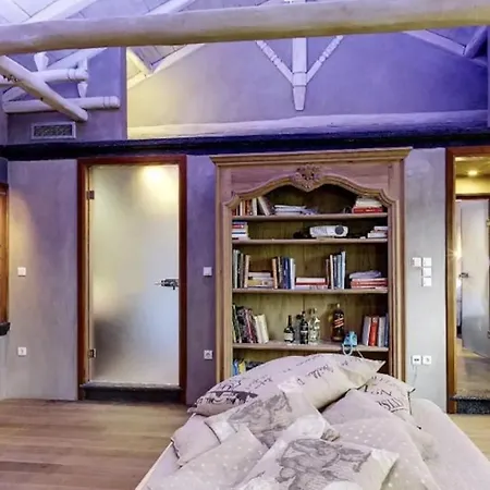 Chateau Cascara Villa