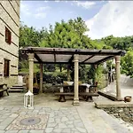 Villa Cascara *