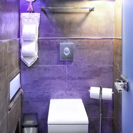 Chateau Cascara * Mourésion