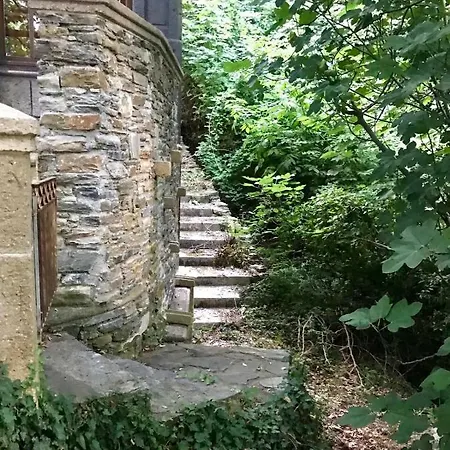 Villa Cascara