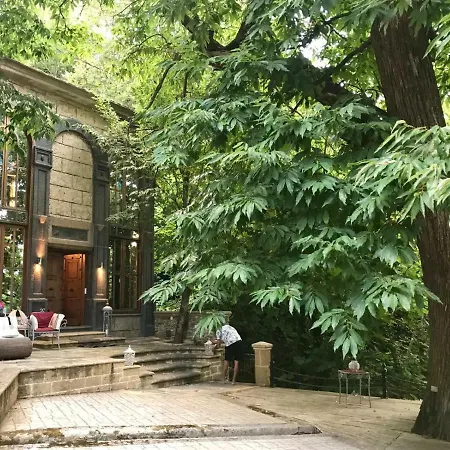 Chateau Cascara *